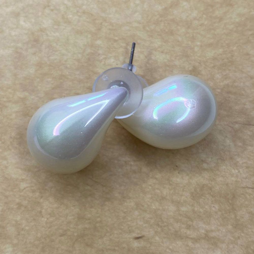 گوشواره اشک سفید