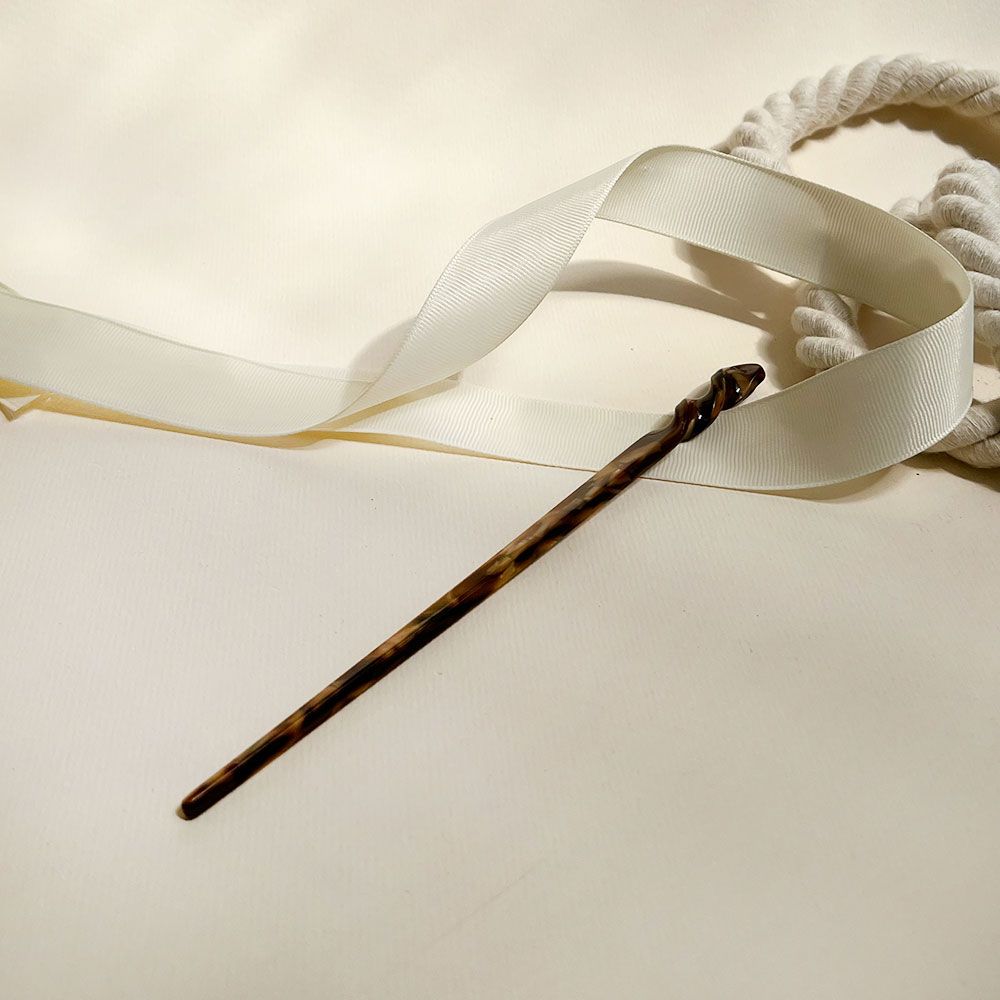 کانزاشی قهوه ای