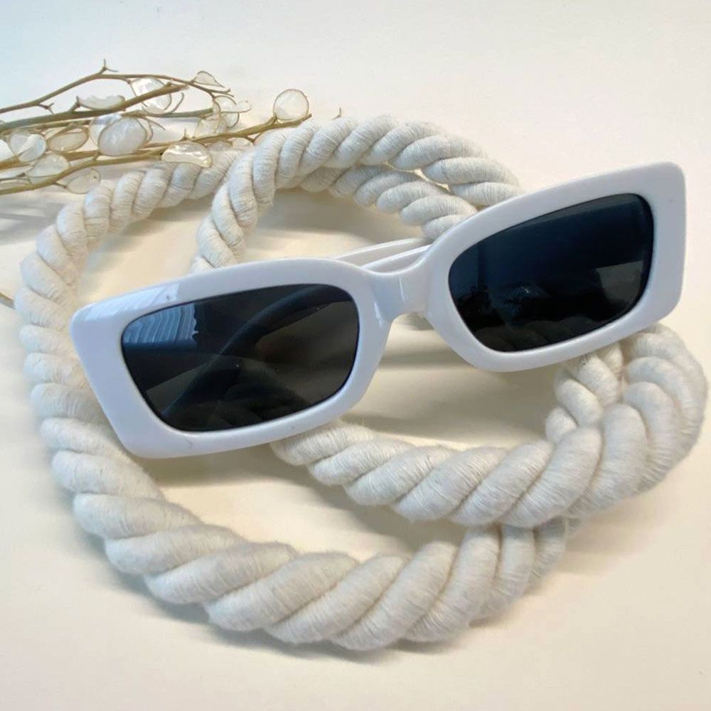 عینک  آفتابی مدل رترو سفید 