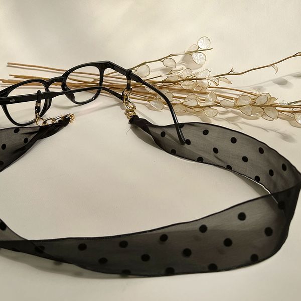 بند عینک خالدار مشکی