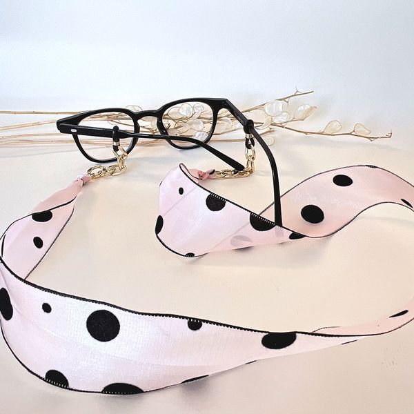 بند عینک صورتی خالدار بزرگ 