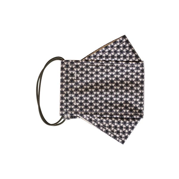 ماسک پارچه ای مثلث