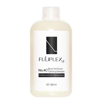 شامپو پاک کننده قوی مو و کف سر بسیار چرب