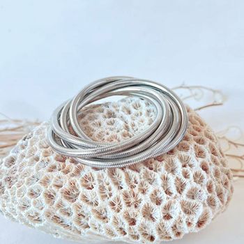 گردنبند فنری